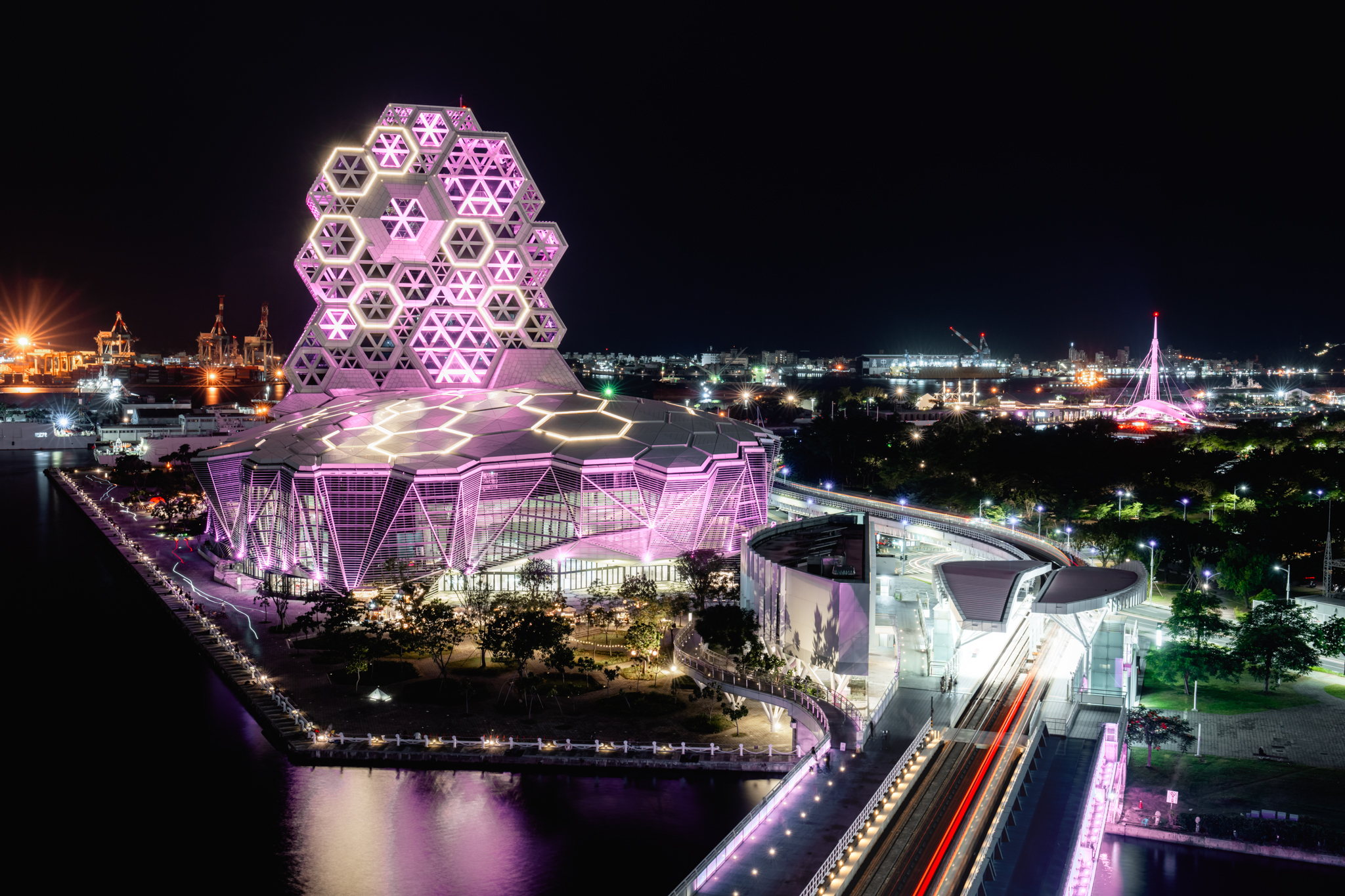 Breaking Boundaries Through Co-Marketing